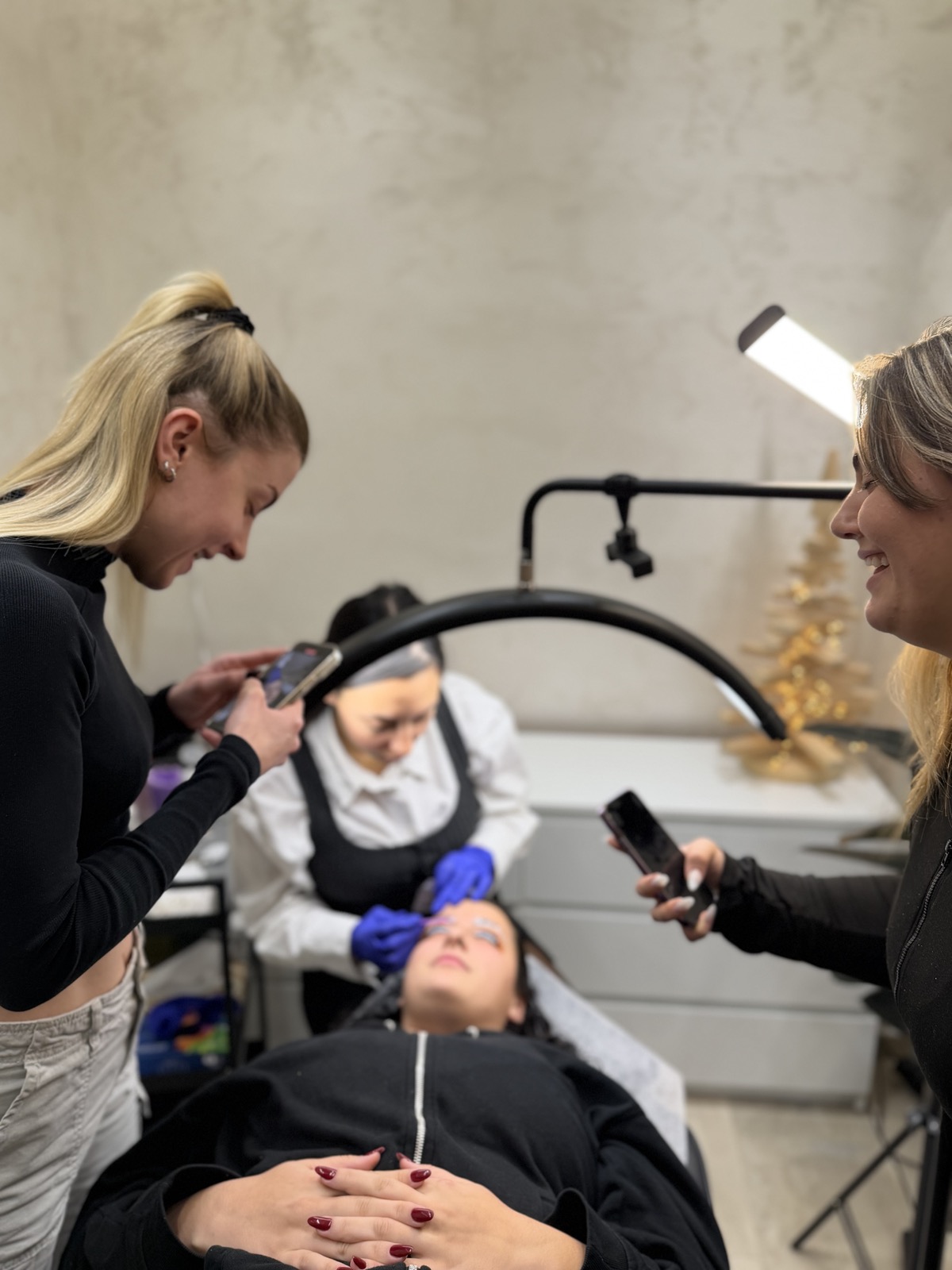 Brow Lift Seminar — πρακτική εκπαίδευση